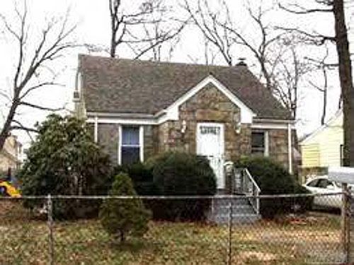 1st image of 28 Wagner Ave