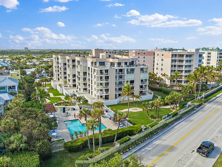 176 Helios Dr #308 — Photo 60