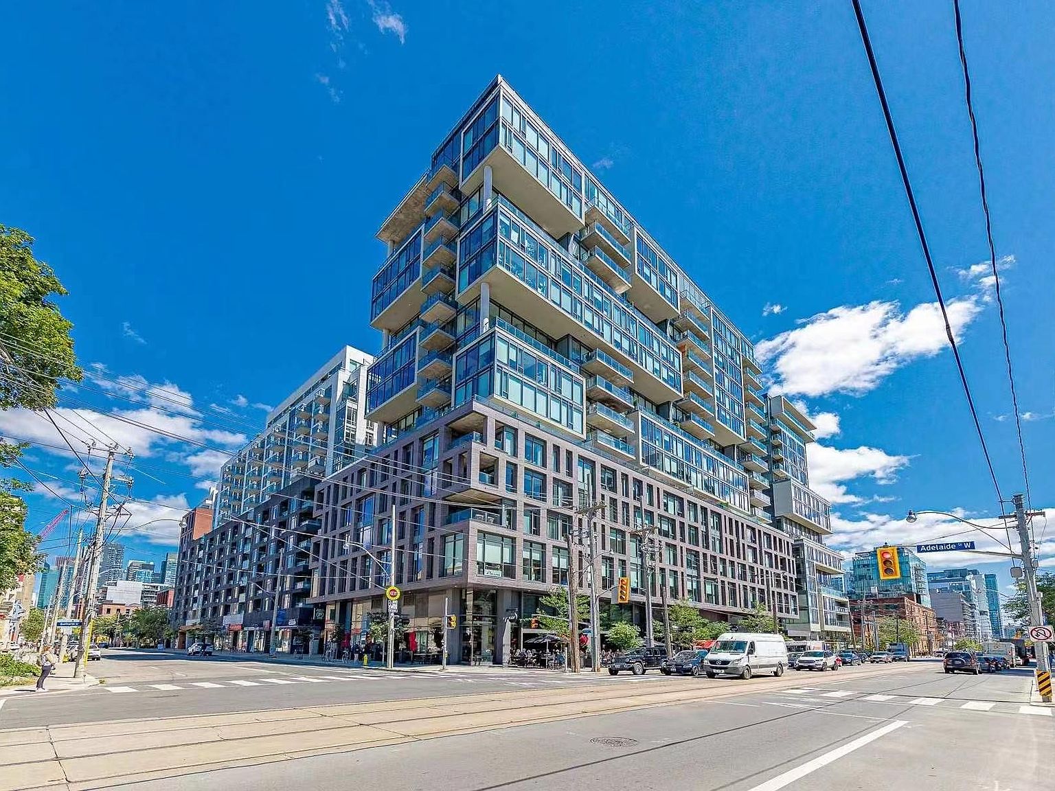 111 Bathurst St #12, Toronto, ON M5V 0M9 | Zillow