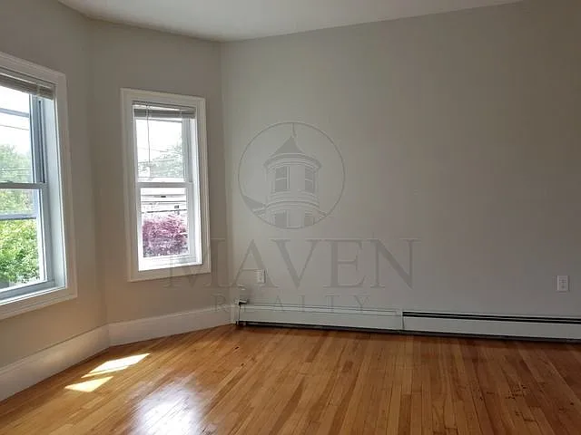 241 Boston Ave #2 — Photo 4