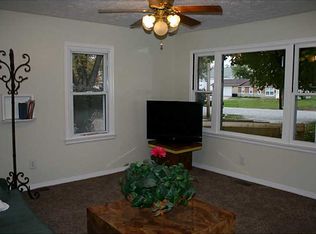 1102 Janet Dr, Greenwood, IN 46142