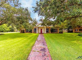 1245 Saint James St, Vacherie, LA 70090