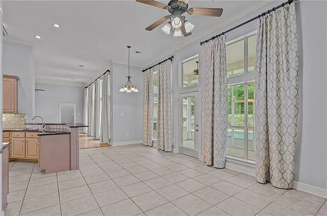 232 Delta Dr — Photo 25
