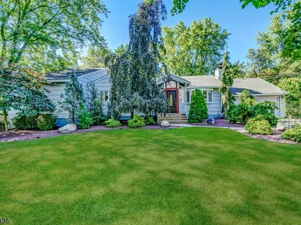 62 Vones Ln, Raritan Boro, NJ 08869
