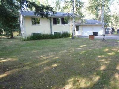 3294 Judy Ln, North Pole, AK, 99705