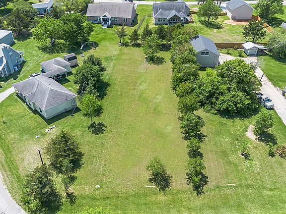5th image of 0 Lakeview Manor Dr