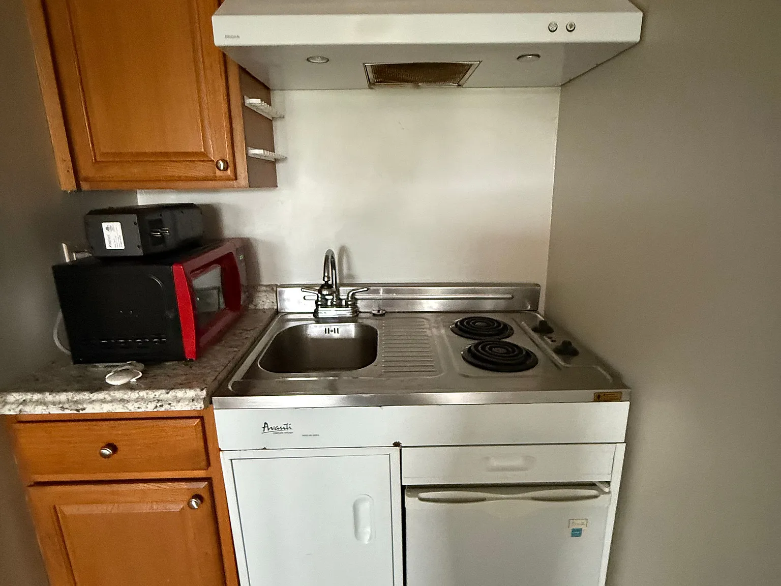 14001 Bedford Rd NE — Photo 3