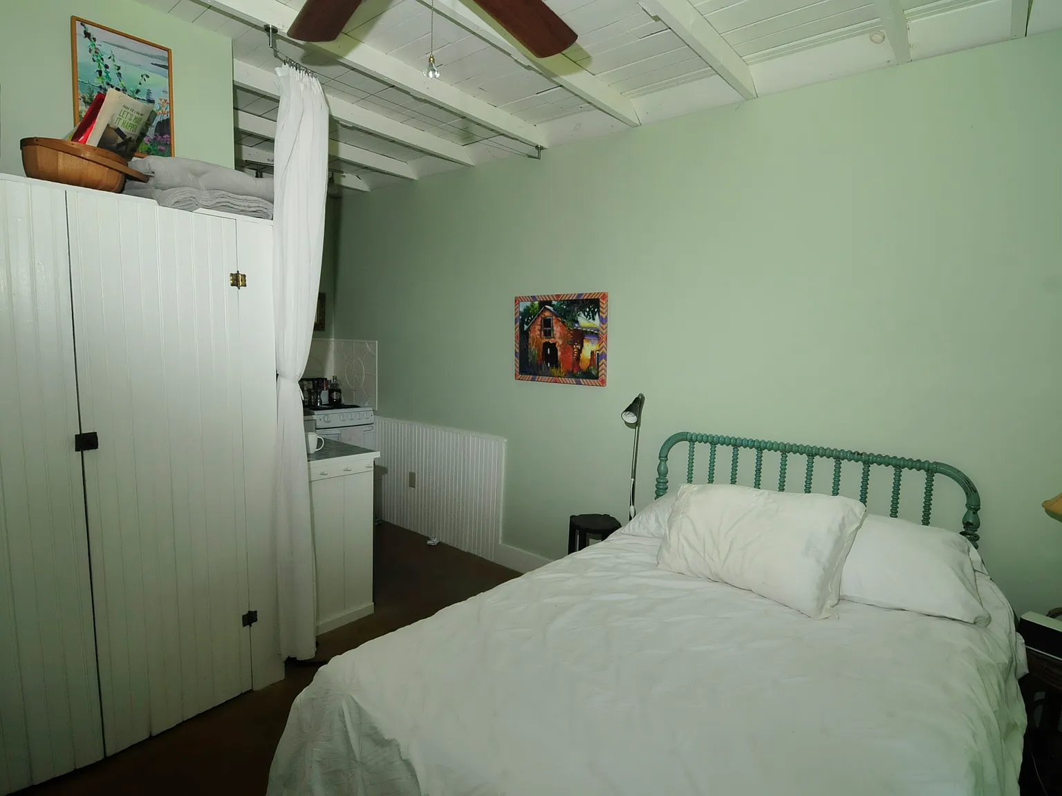 Studio, $1,700 — Photo 3