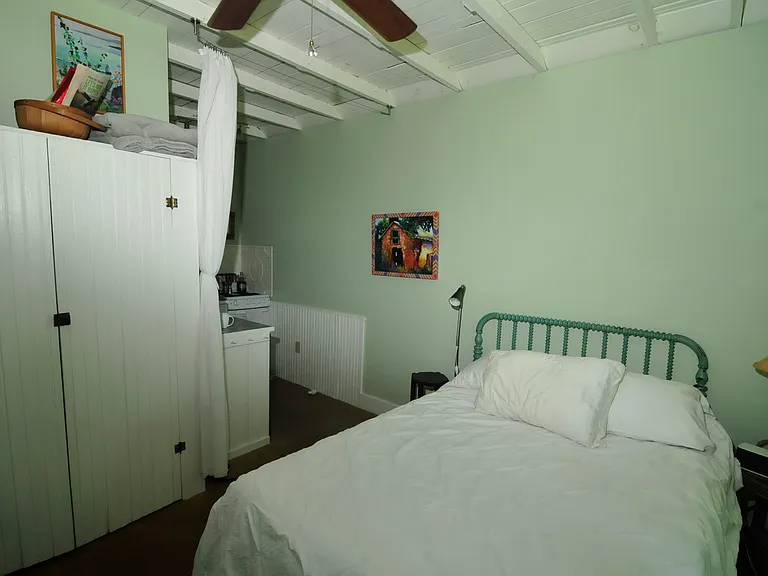 53 Lakeview Ter #B — Photo 3