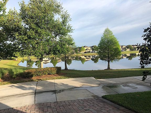 5th image of 15634 Avenue Of The Arbors
