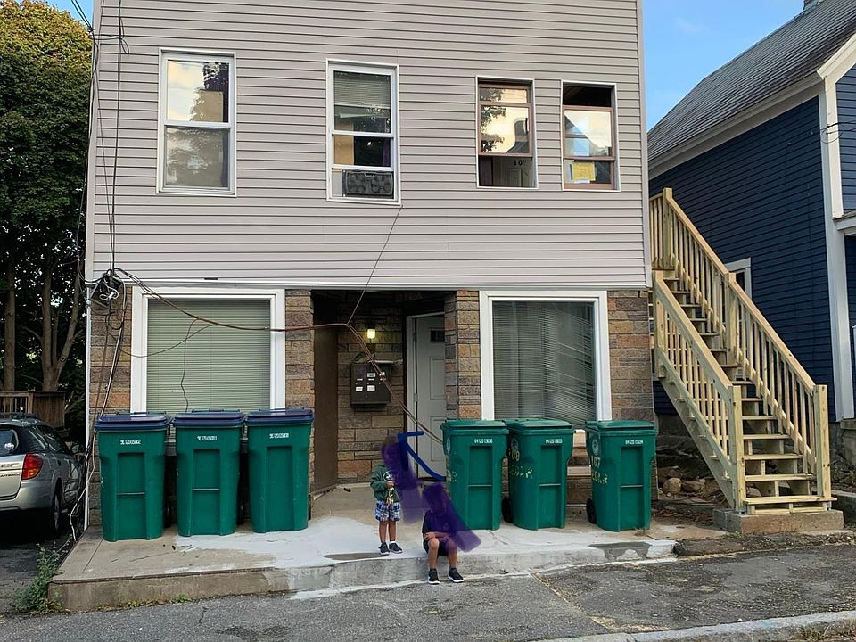 1st image of 107 Cedar St Floor 3