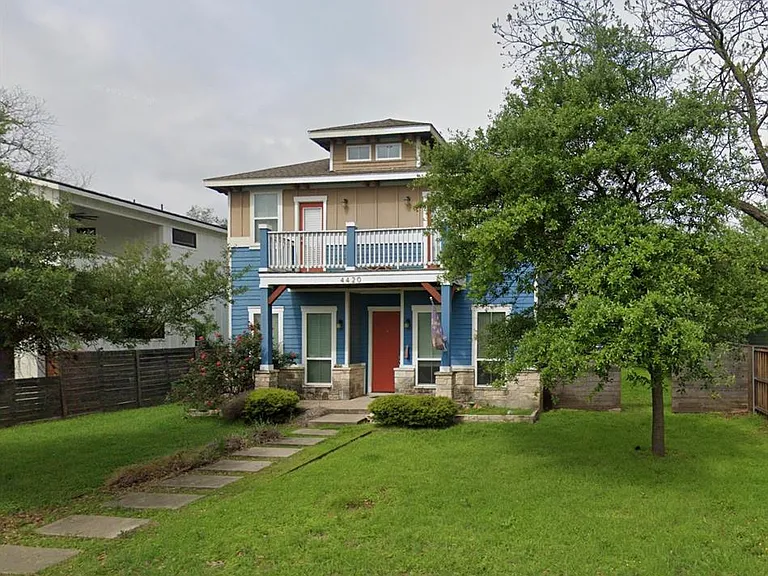 4420 Red River St #A — Photo 19