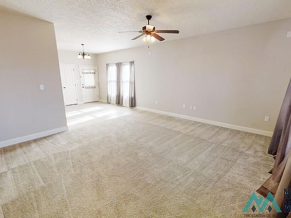4th image of 1822 Quail Wood Dr