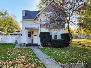 607 Jackson St, Prophetstown, IL 61277