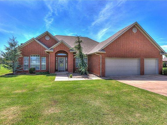 3rd image of 2108 E South Lake View Ln