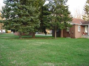 2nd image of 25 Flower Ave