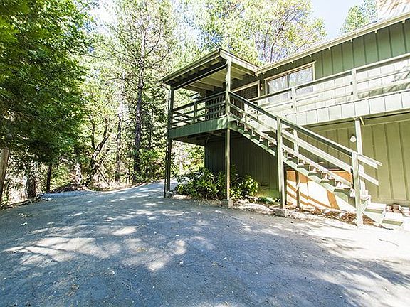 3rd image of 26031 Meadow Dr