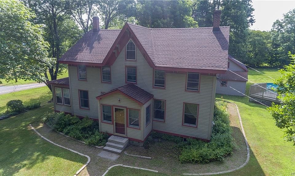 2nd image of 757 Plains Rd
