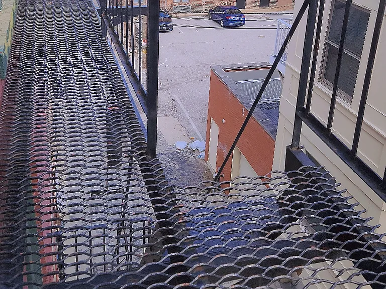 18 E Preston St #5 — Photo 15