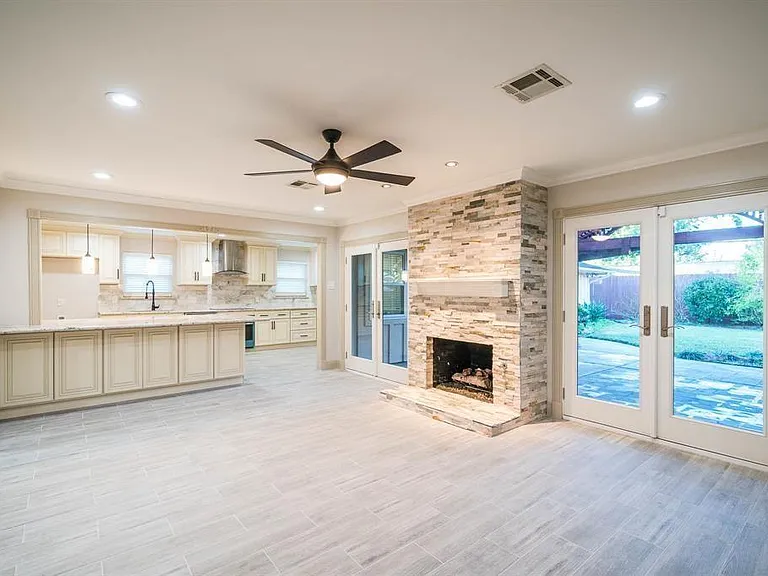 5046 Yarwell Dr — Photo 14
