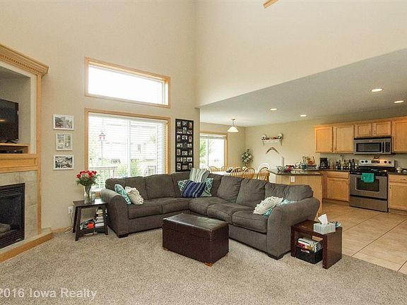 3rd image of 1332 NW 23rd Ln