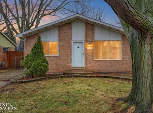 39476 Willmarth St, Harrison Township, MI 48045