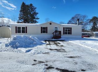 2 Abenaki Dr, Lisbon, ME 04250