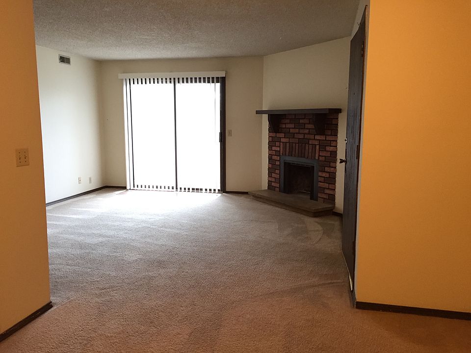 1524 McCain Lane Apartments Manhattan, KS Zillow