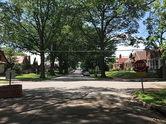 4th image of 6381 Lansdowne Ave