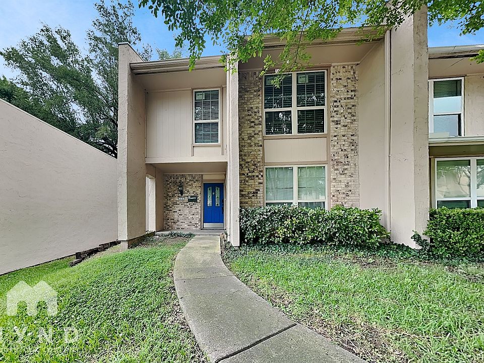 1st image of 318 Arborview Dr