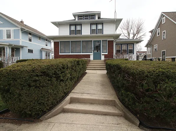 510 Knox Pl, Joliet, IL 60435