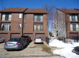 9562 James St #B, Philadelphia, PA 19114