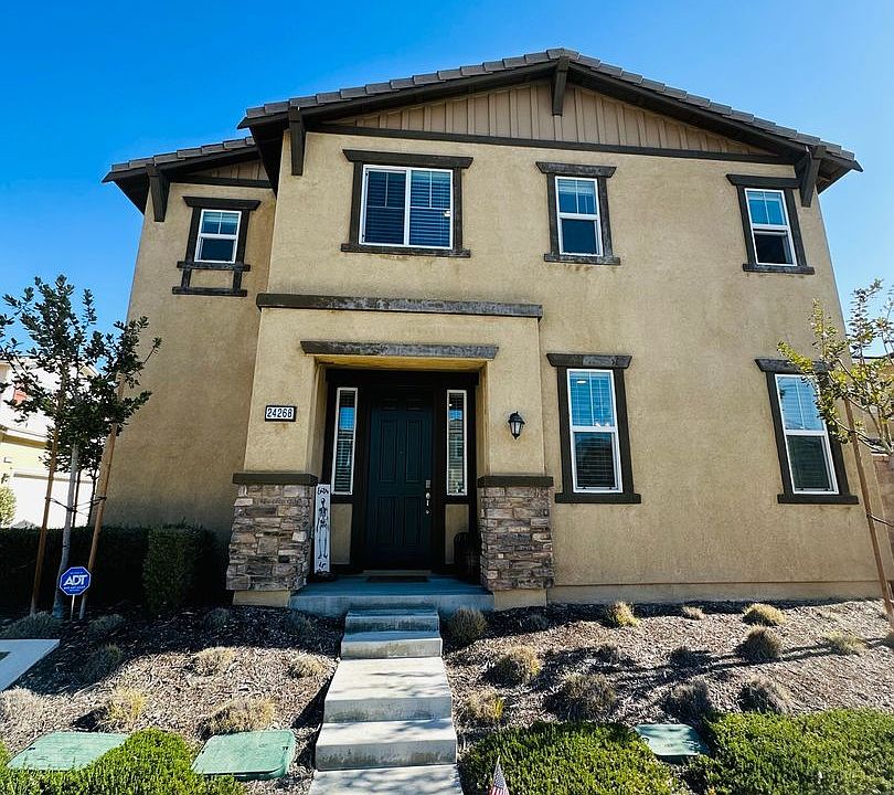 1st image of 24268 White Willow Ave