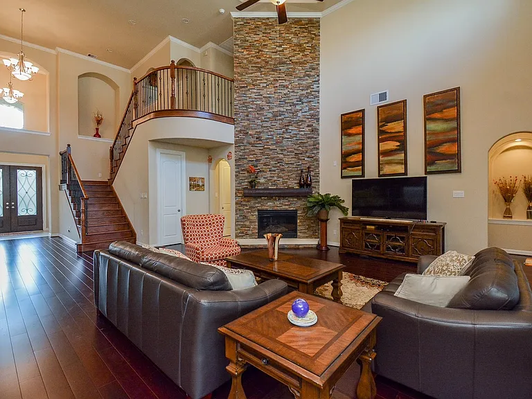 6302 Kennedy Hills Ct — Photo 32