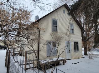 324 Church St, Ray, ND 58849