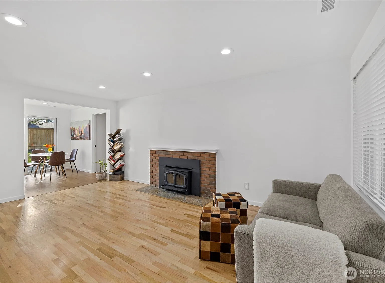 3 bed, $3,300 — Photo 3