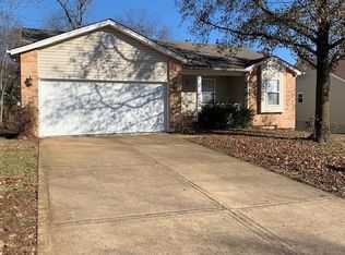 817 Green Apple Ct, Arnold, MO 63010