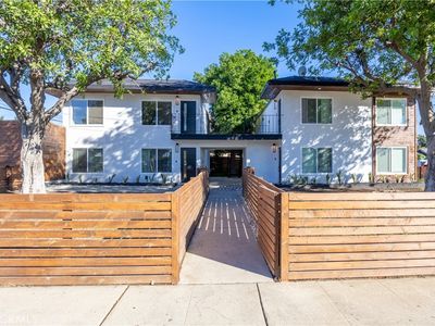 1062 S Gordon St, Pomona, CA, 91766