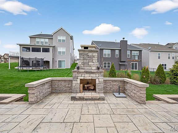5th image of 101 Far Meadow Dr