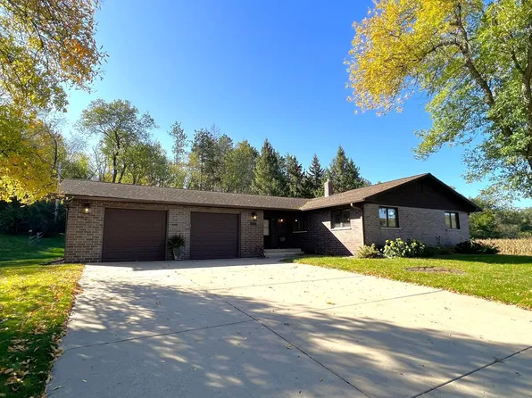 4445 Wiebusch Dr, Red Wing, MN 55066