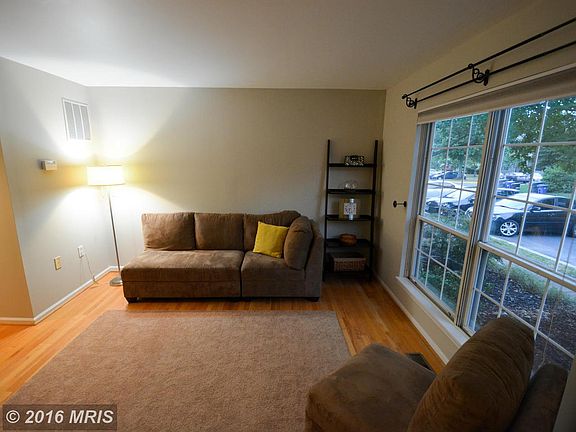 2nd image of 5721 Evergreen Knoll Ct
