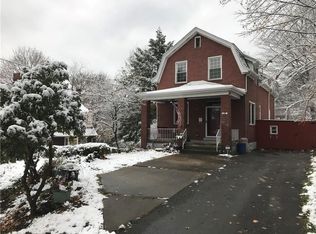 10 Newport Rd, Pittsburgh, PA 15221