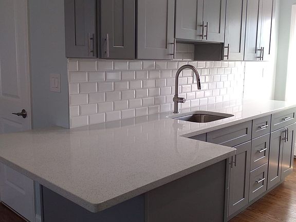 2nd image of 315 Green Ave #3A