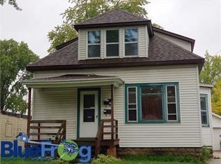 320 S Roosevelt St, Green Bay, WI 54301