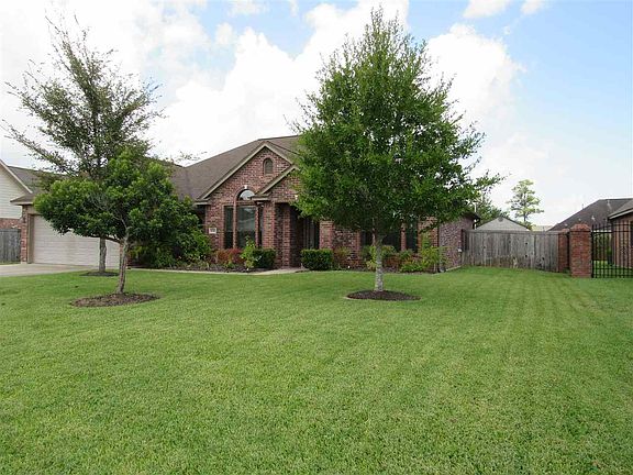2nd image of 8380 Carrie Ln