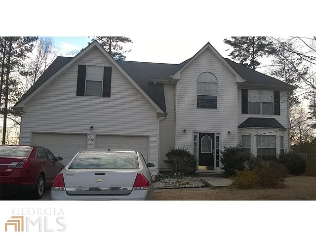 669 Michael Cir photo 1