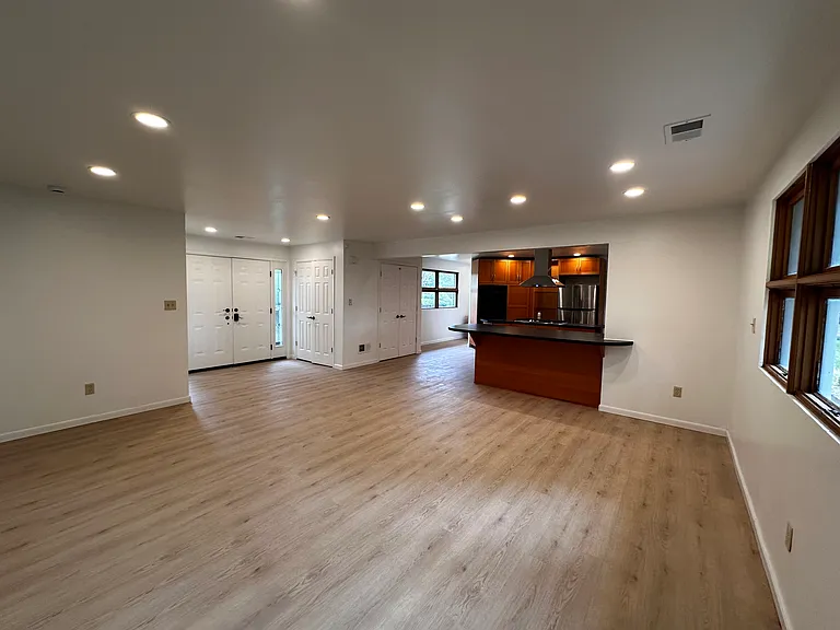 106 Fawn Valley Dr — Photo 4