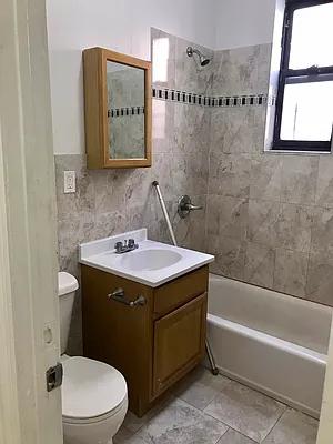 Rented by Voro, LLC | media 7