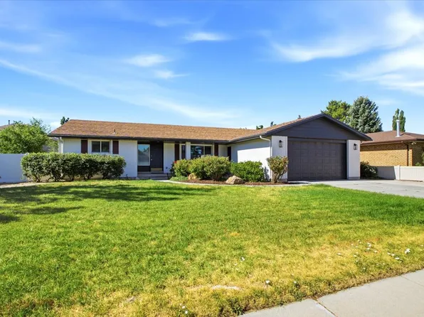1676 E 11245 S, Sandy, UT 84092