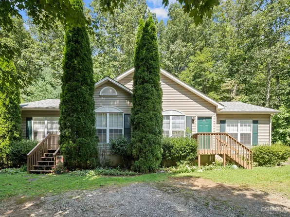 153 Whitaker Rd Units A & B, Fairview, NC 28730